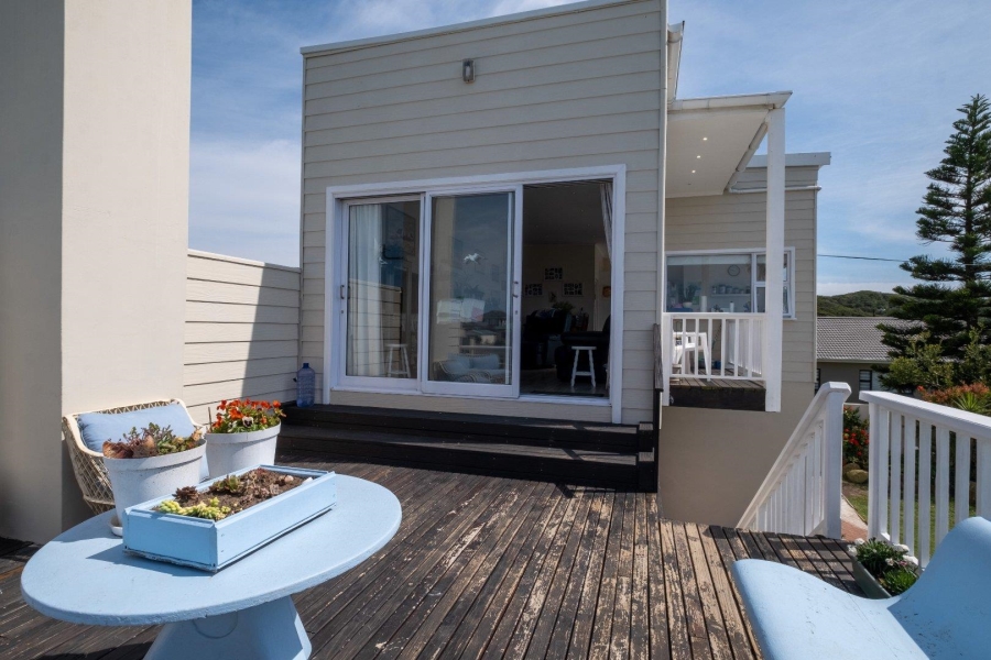 To Let 1 Bedroom Property for Rent in Kidds Beach Eastern Cape